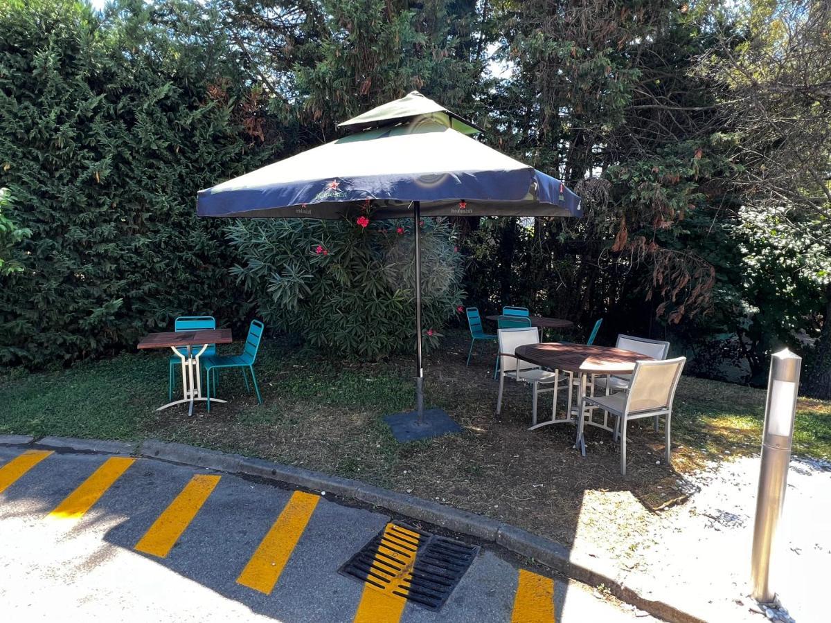 Ibis Budget Marseille Est Porte D'Aubagne Εξωτερικό φωτογραφία